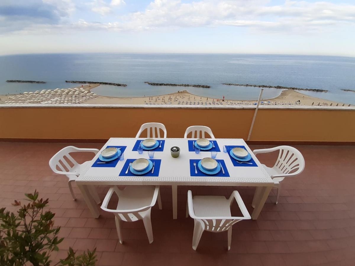 Montesilvano MarinaLa Terrazza Sul Mare公寓 外观 照片