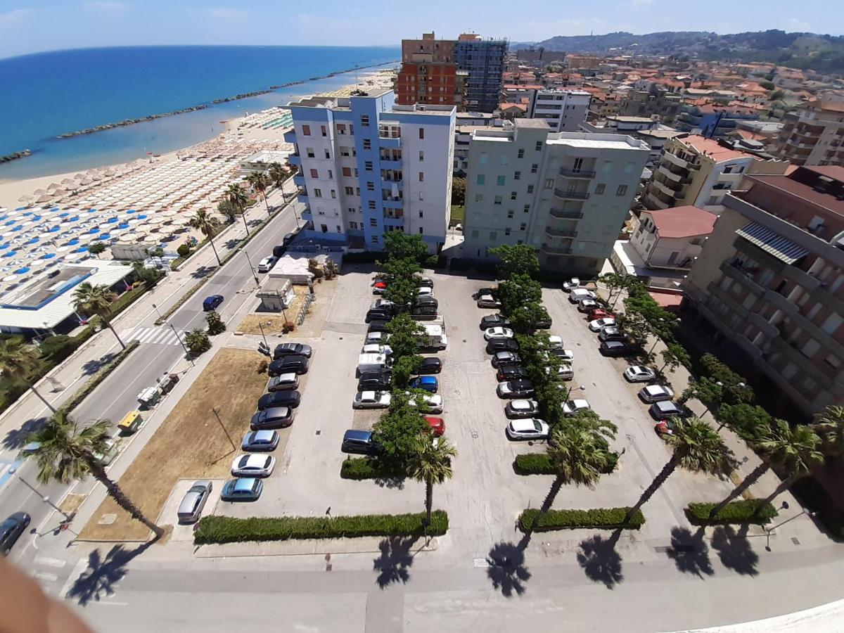 Montesilvano MarinaLa Terrazza Sul Mare公寓 外观 照片
