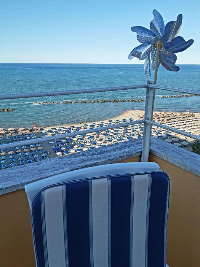Montesilvano MarinaLa Terrazza Sul Mare公寓 外观 照片